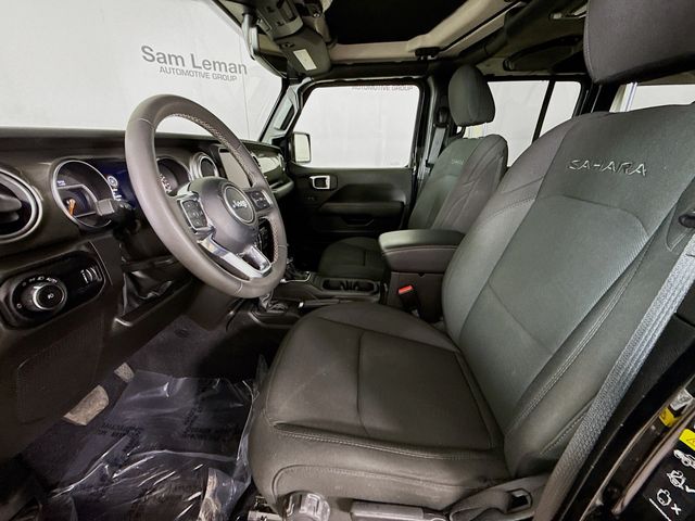 2023 Jeep Wrangler Sahara photo 20