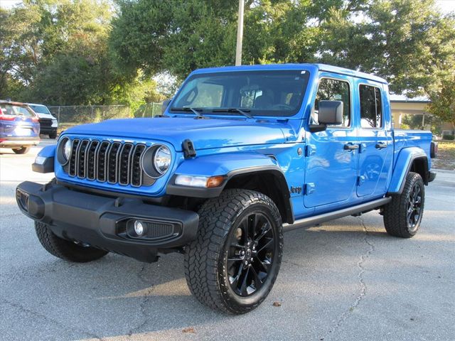 2025 Jeep Gladiator Sport photo 3