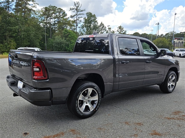 2025 Ram 1500 Tradesman photo 12