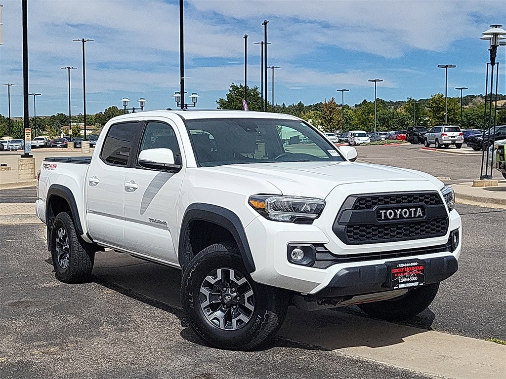 2021 Toyota Tacoma TRD Off-Road photo 2