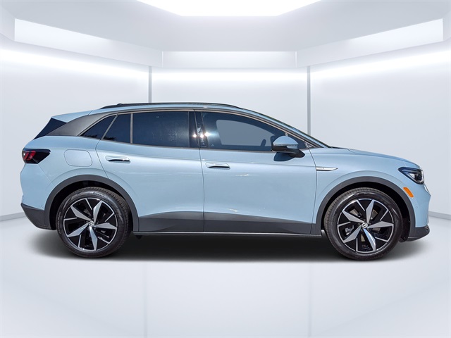 2025 Volkswagen ID.4 Pro S photo 2