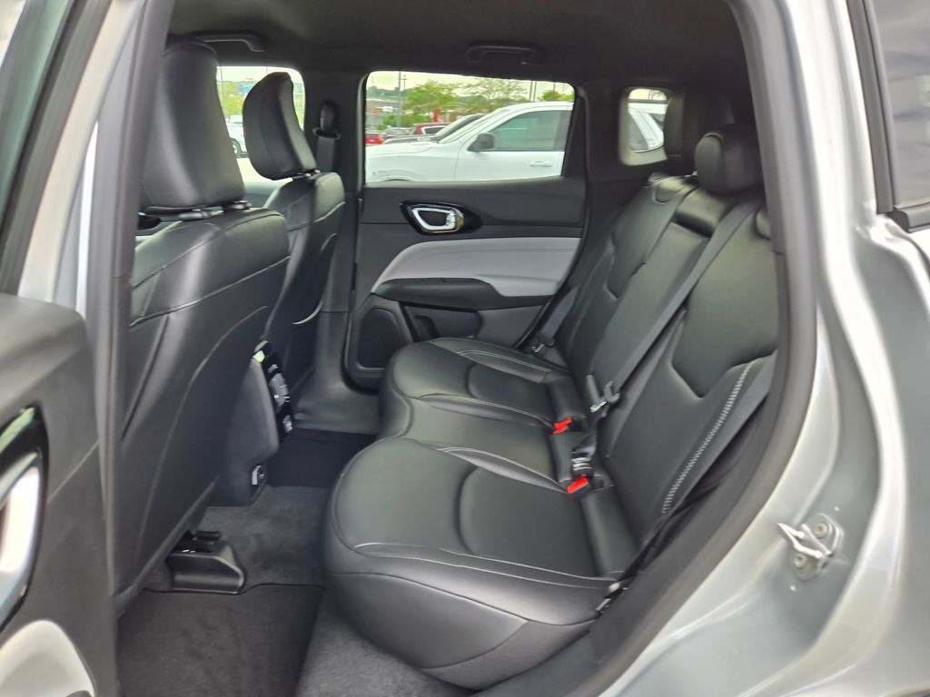 2026 Jeep Compass Limited photo 24