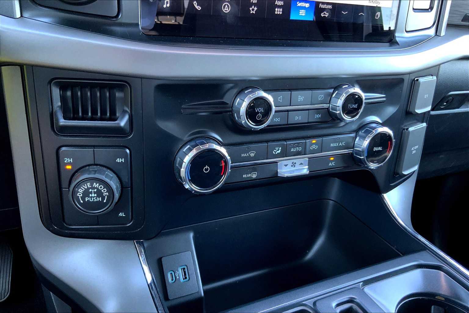2024 Ford F-150 XLT photo 33