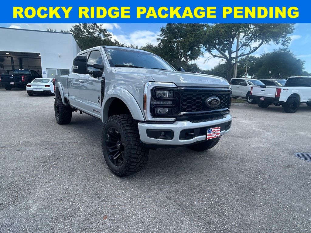 2025 Ford F-250 photo 3