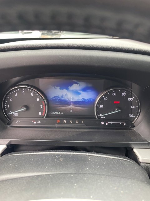 2022 Ford Explorer XLT photo 2