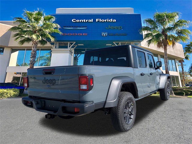 2025 Jeep Gladiator Sport S photo 3