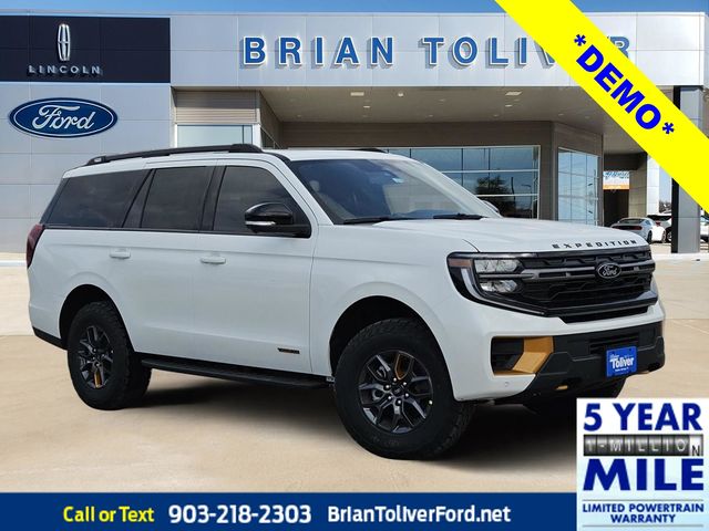 2026 Ford Expedition Tremor's photo