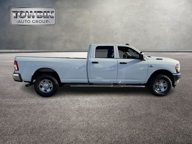 2024 Ram 3500 Tradesman photo 3