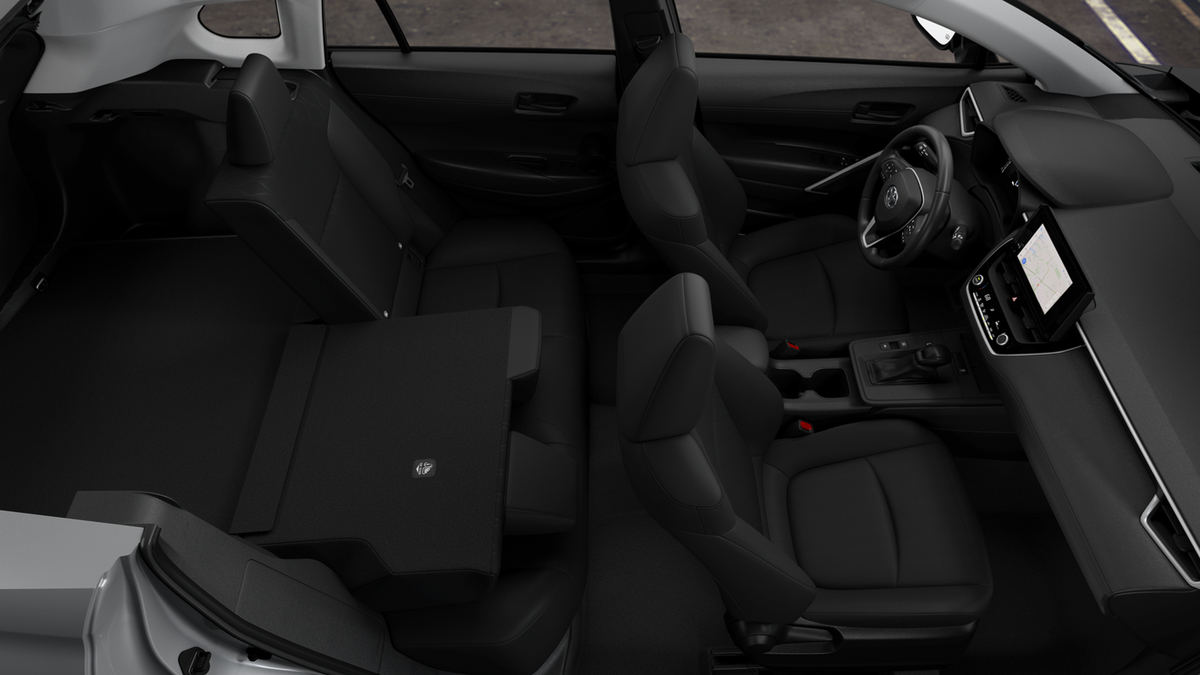 2026 Toyota Corolla Cross LE photo 15