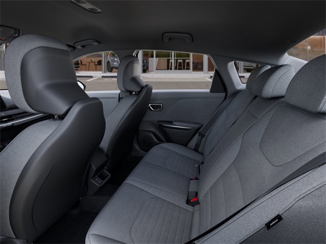 2025 Kia K4 EX photo 18