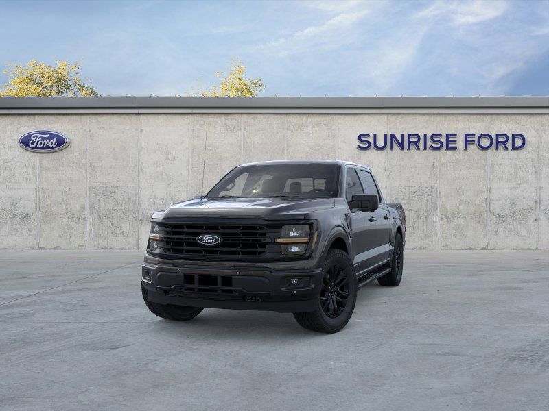 2025 Ford F-150 XLT photo 2