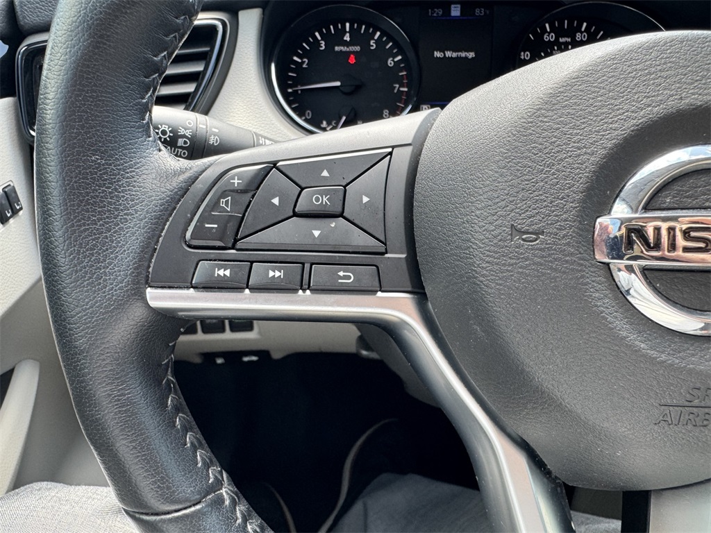 2022 Nissan Rogue Sport SL photo 21
