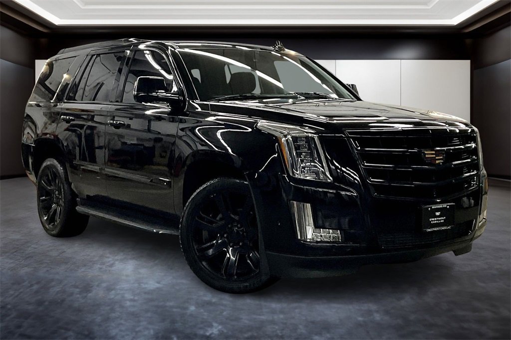 2017 Cadillac Escalade Luxury's photo