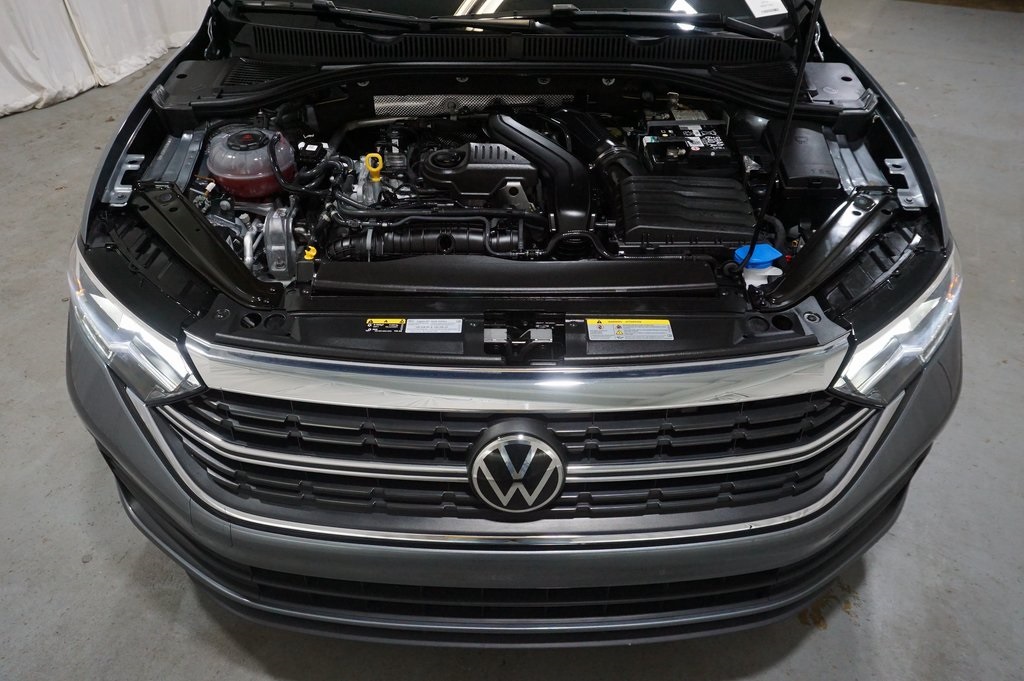 2024 Volkswagen Jetta 1.5T SE photo 27