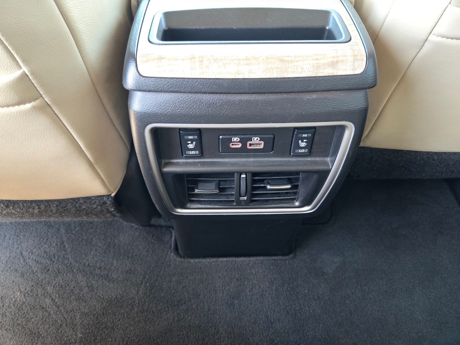 2023 Nissan Murano SL photo 11