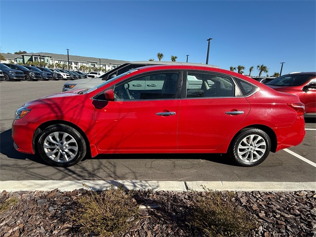 2019 Nissan Sentra SV photo 3