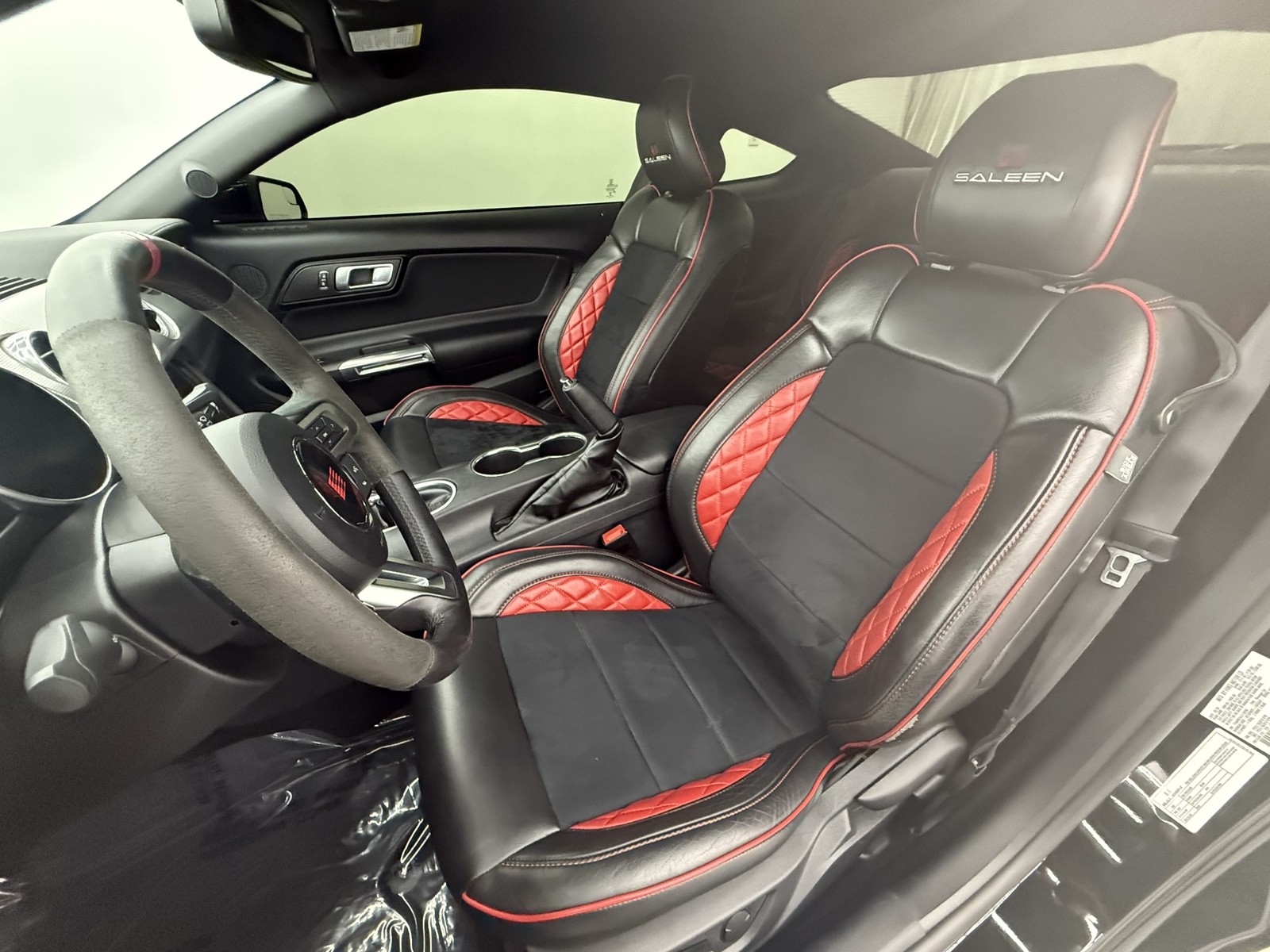 2020 Ford Mustang GT Premium photo 10