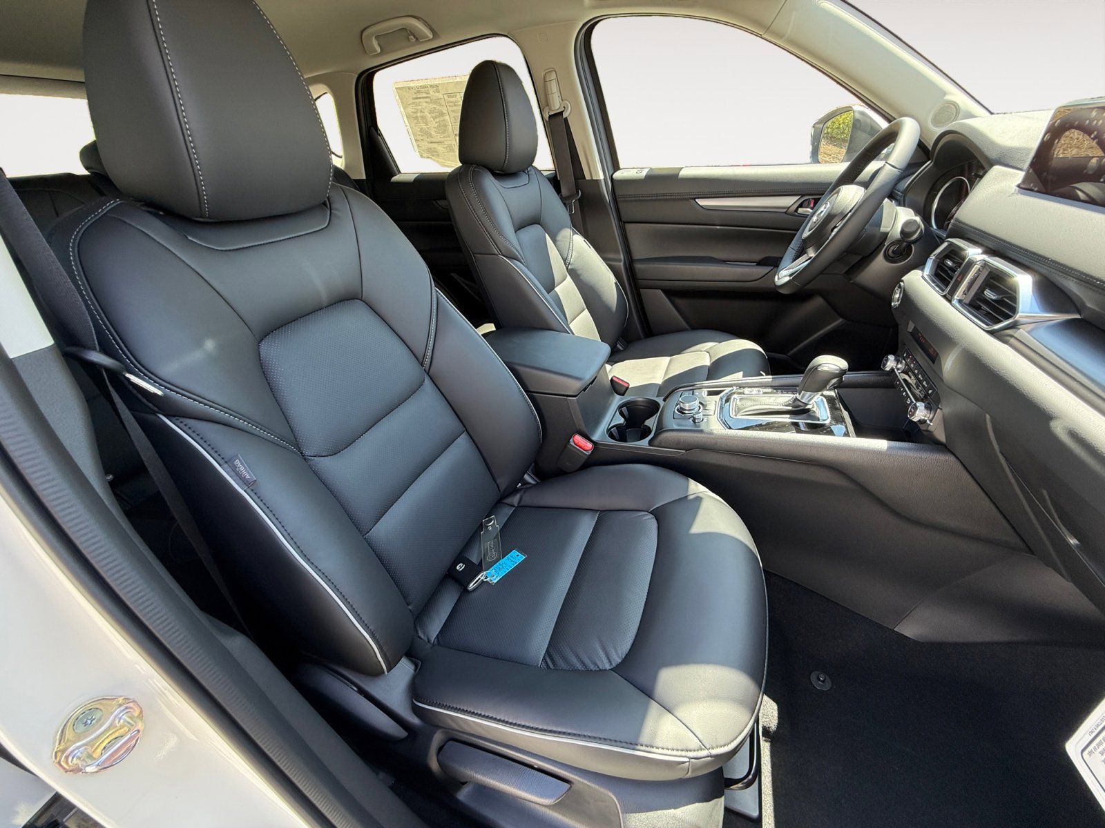 2025 Mazda CX-5 2.5 Select photo 18