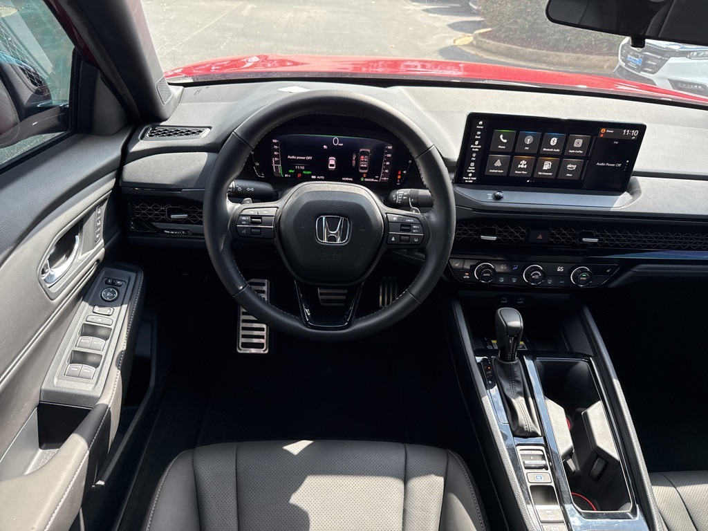 2025 Honda Accord Hybrid Sport-L photo 17