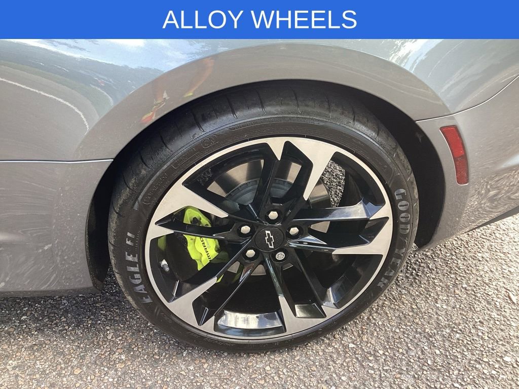 2021 Chevrolet Camaro 2SS photo 25