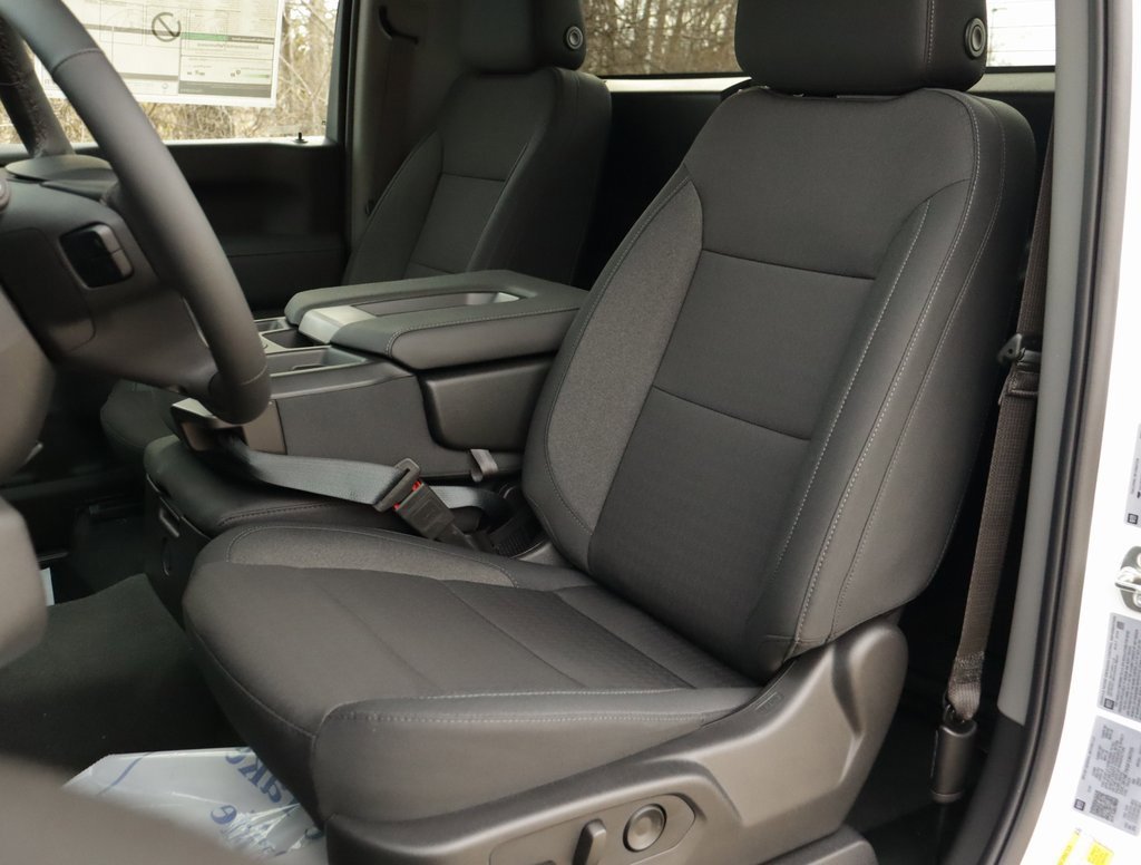 2025 Chevrolet Silverado 2500HD LT photo 24