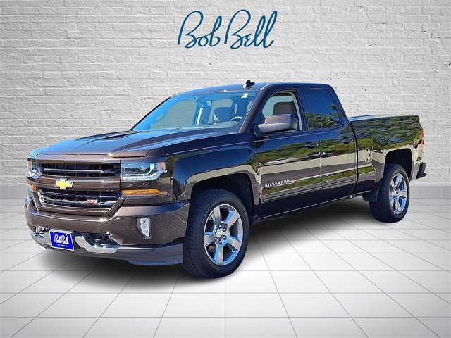 2018 Chevrolet Silverado 1500 LT photo 3