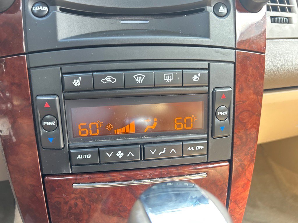 2007 Cadillac CTS Base photo 16