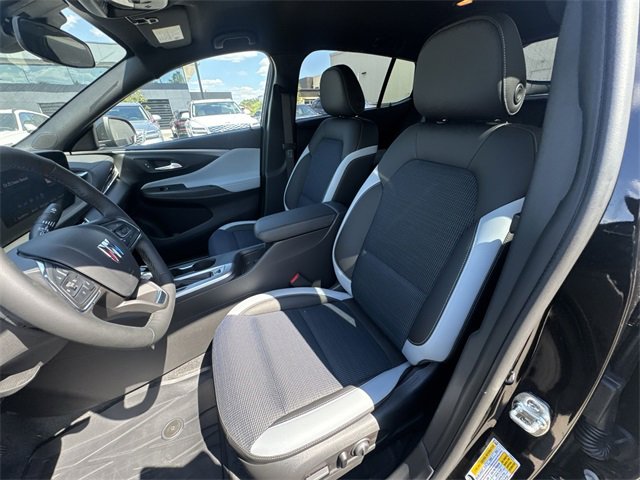 2025 Buick Envista Preferred photo 11
