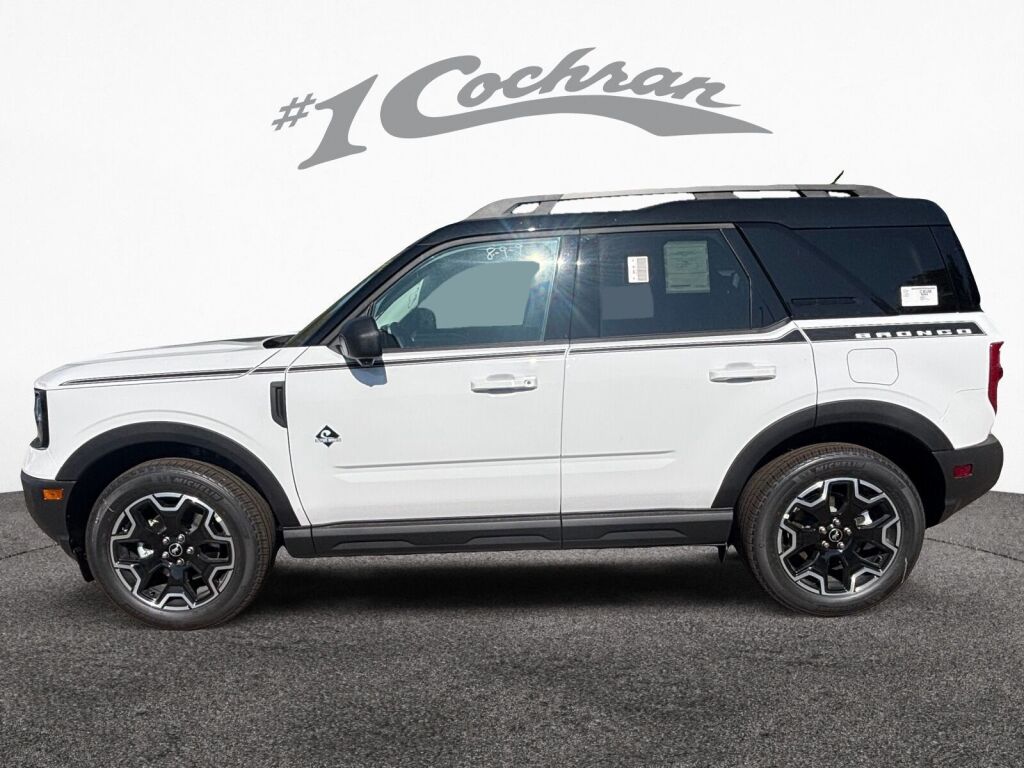 2025 Ford Bronco Sport Outer Banks photo 4