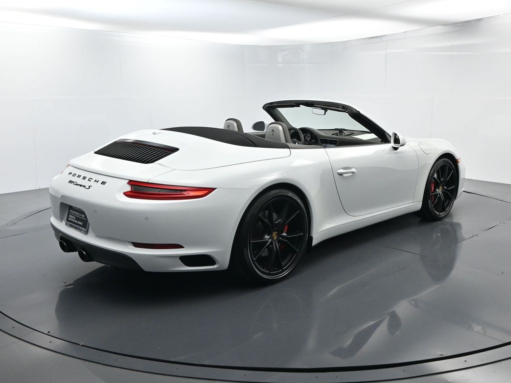 2019 Porsche 911 S photo 13