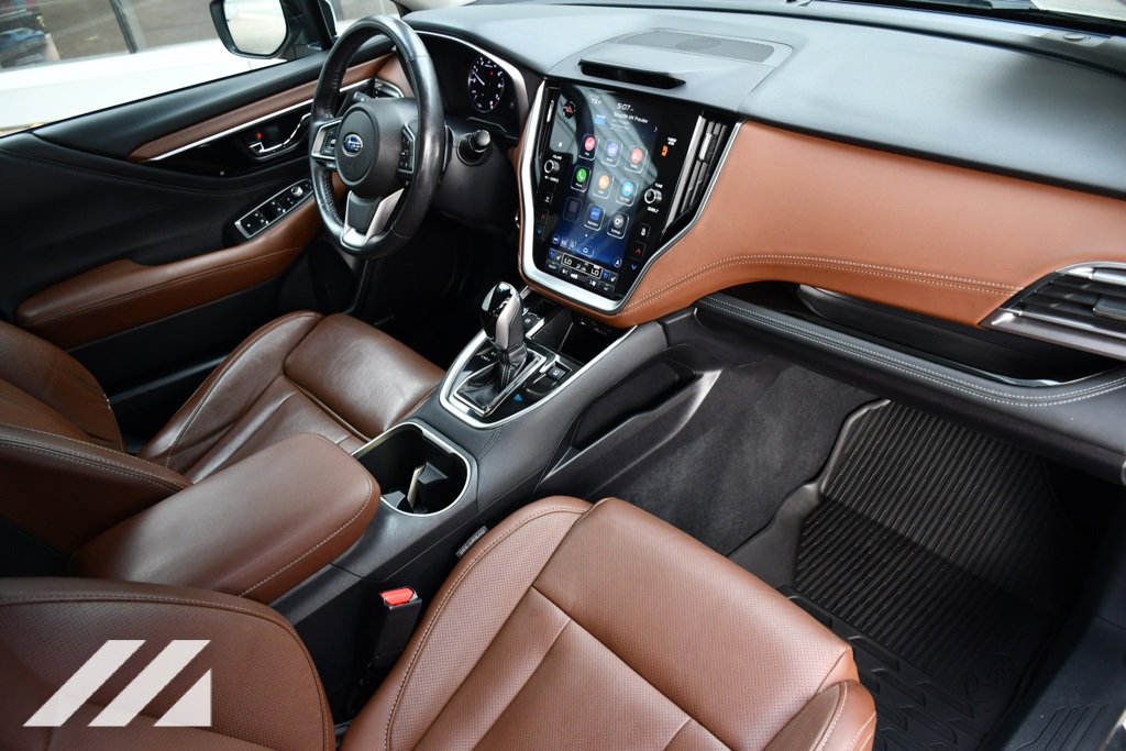 2022 Subaru Outback Touring photo 29