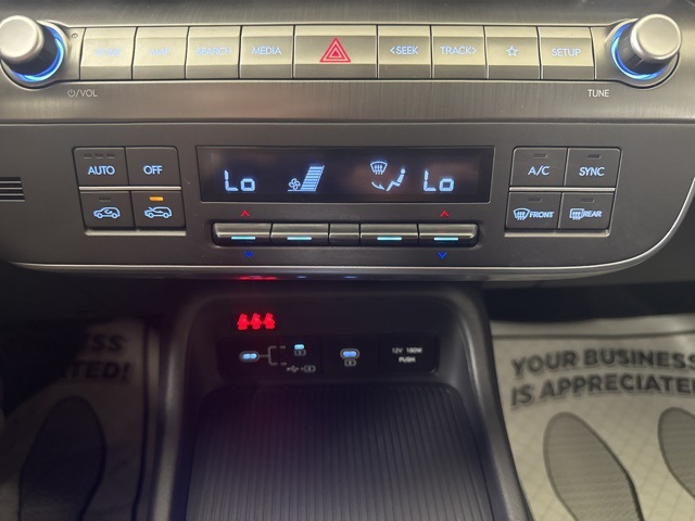 2024 Hyundai Kona SEL photo 13