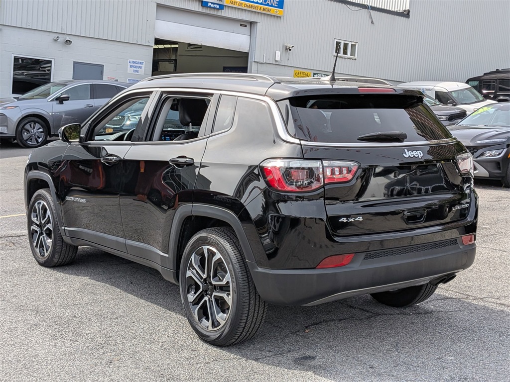 2022 Jeep Compass Limited photo 4