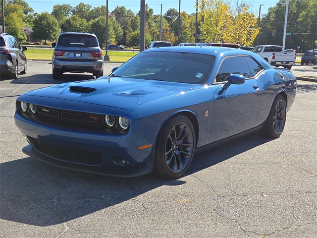 2023 Dodge Challenger R/T Scat Pack photo 2