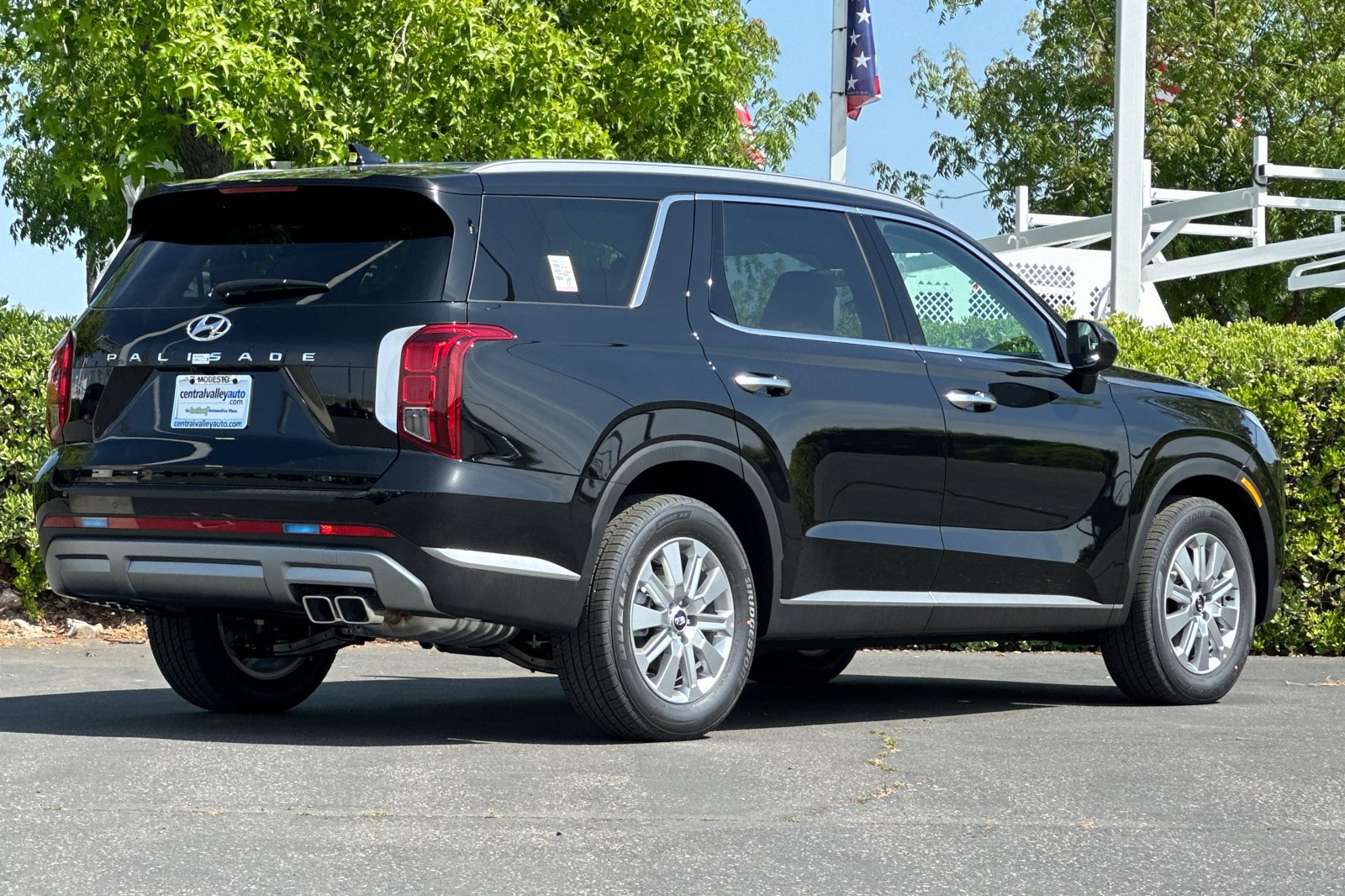 2025 Hyundai Palisade SEL photo 4