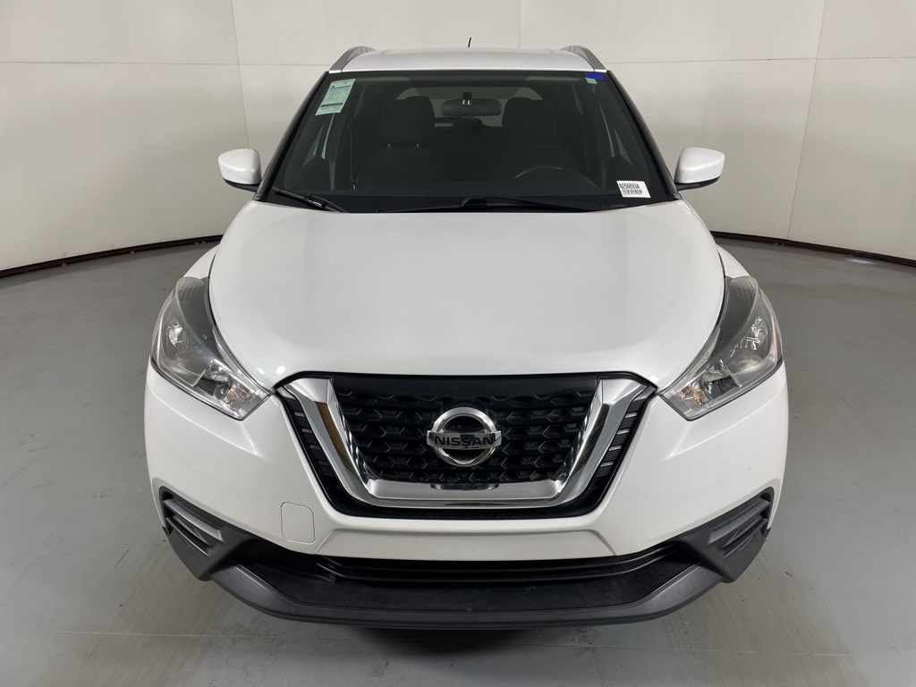 2019 Nissan Kicks SV photo 3