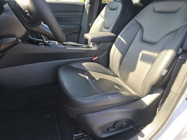 2026 Jeep Compass Limited photo 3