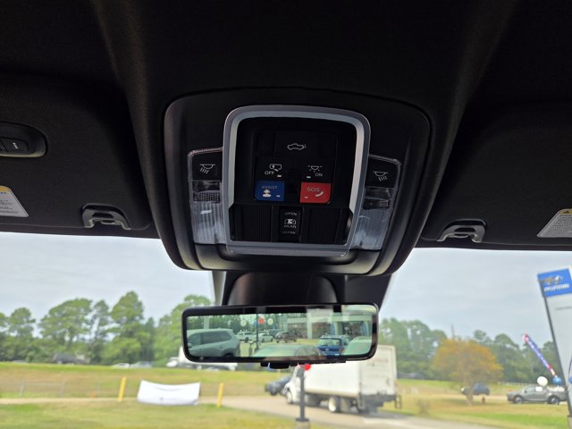 2023 Ram 1500 Limited photo 24