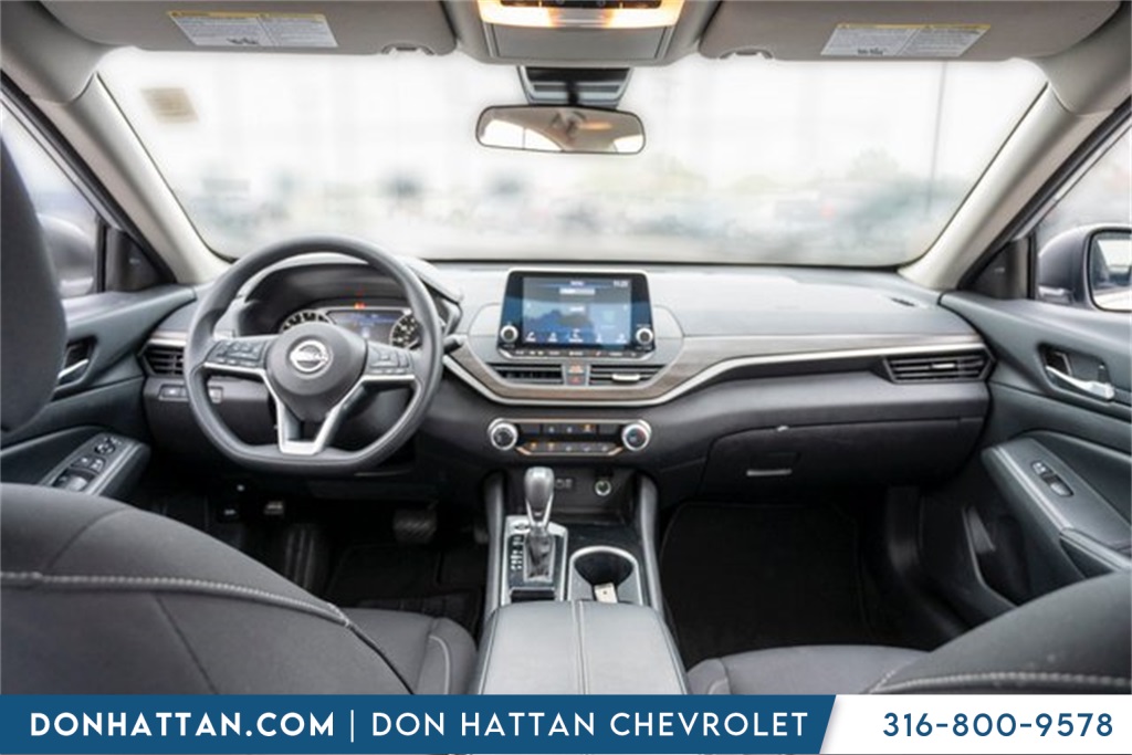 2024 Nissan Altima 2.5 SV photo 3