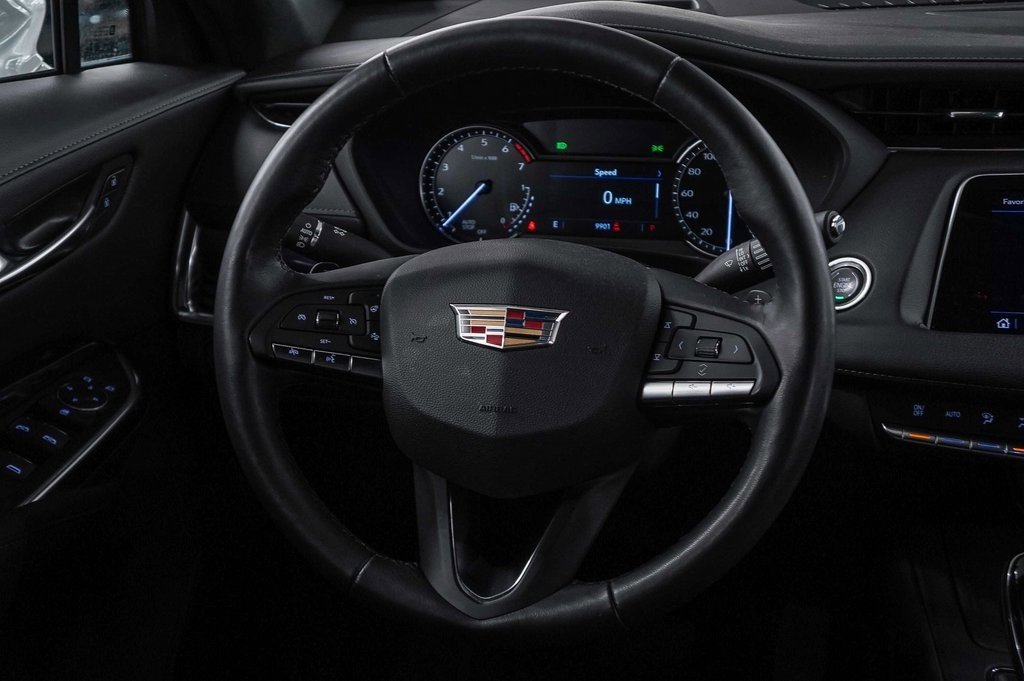 2023 Cadillac XT4 Luxury photo 11