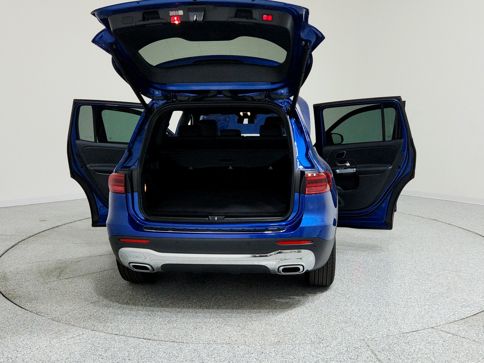2024 Mercedes Benz GLB 250 photo 17