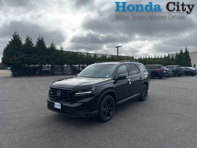 2025 Honda Pilot Black Edition's photo