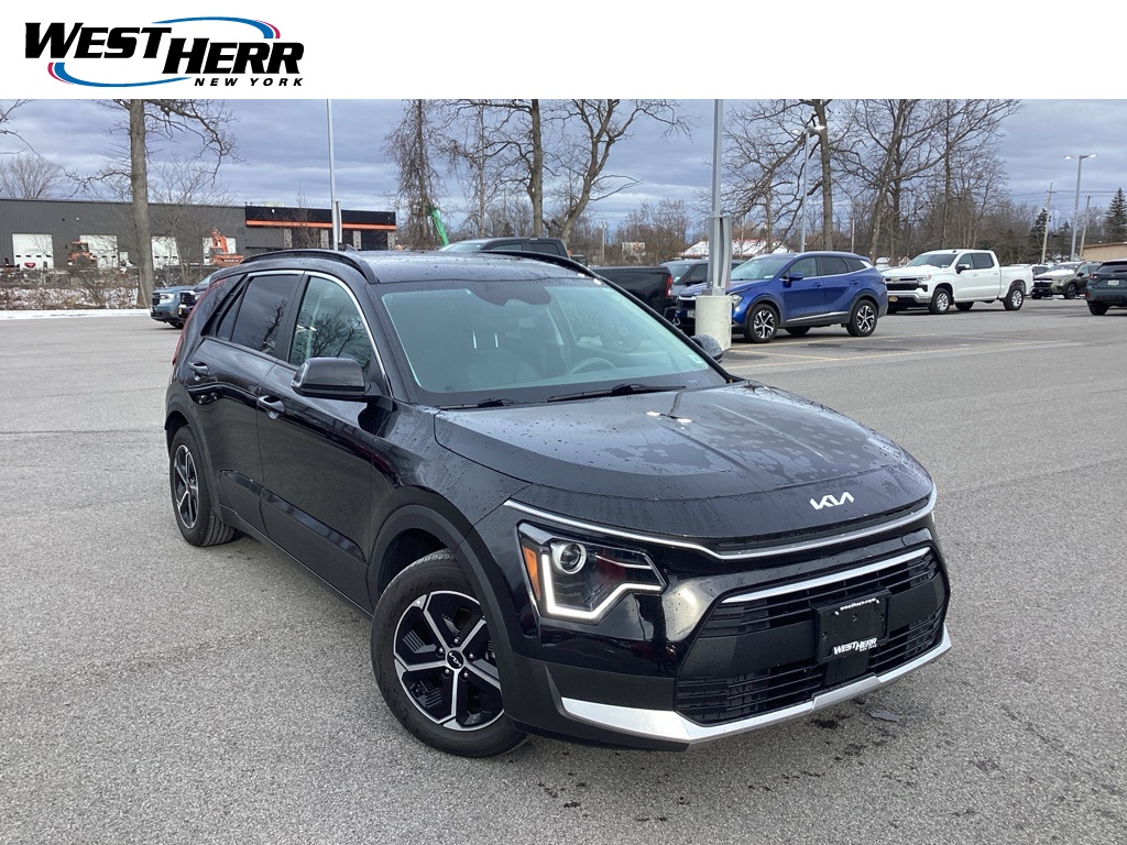 2023 Kia Niro EX's photo