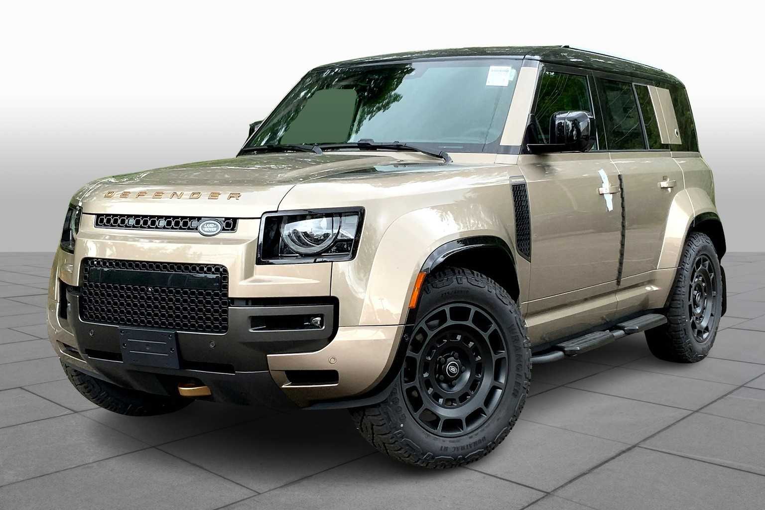 2025 Land Rover Defender 90 S photo 10