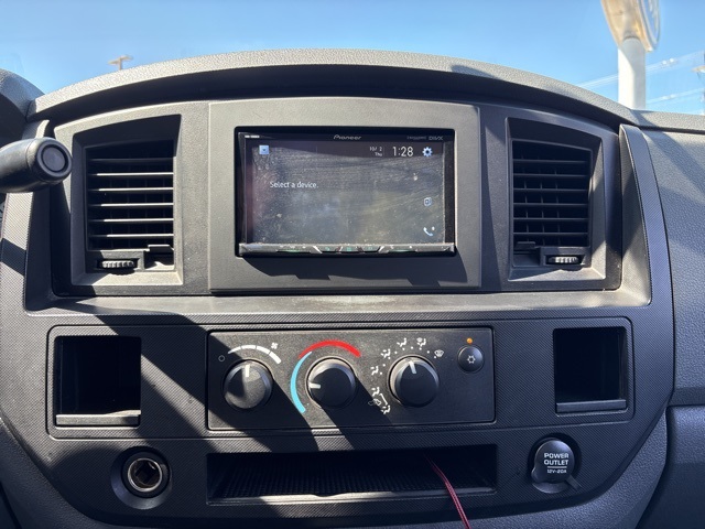 2008 Dodge Ram ST photo 18