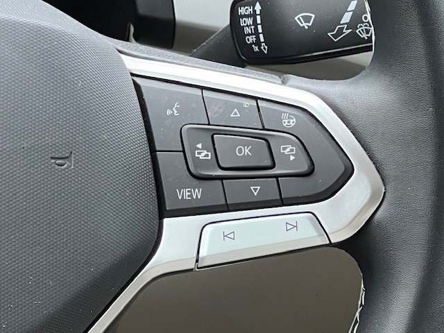 2023 Volkswagen Atlas SEL photo 30