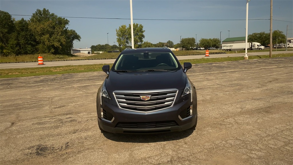 2018 Cadillac XT5 Luxury photo 3