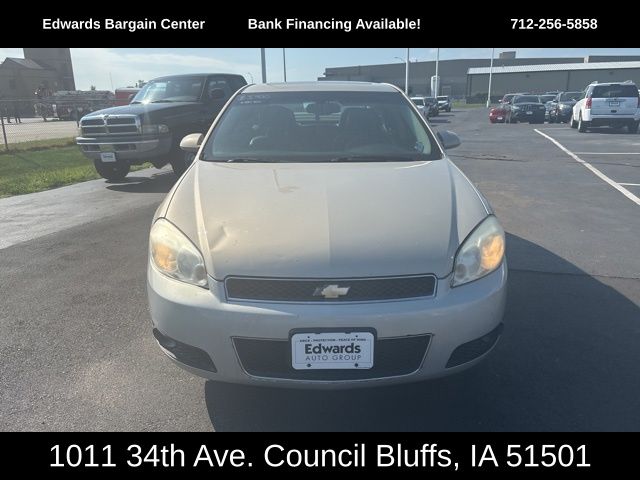 2012 Chevrolet Impala LTZ photo 3