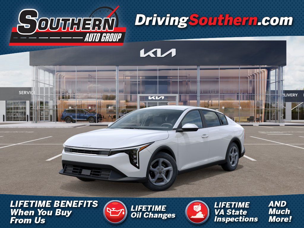 2025 Kia K4 LXS