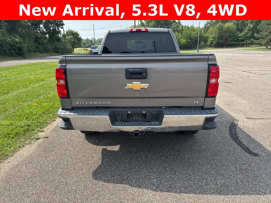 2017 Chevrolet Silverado 1500 LT photo 6